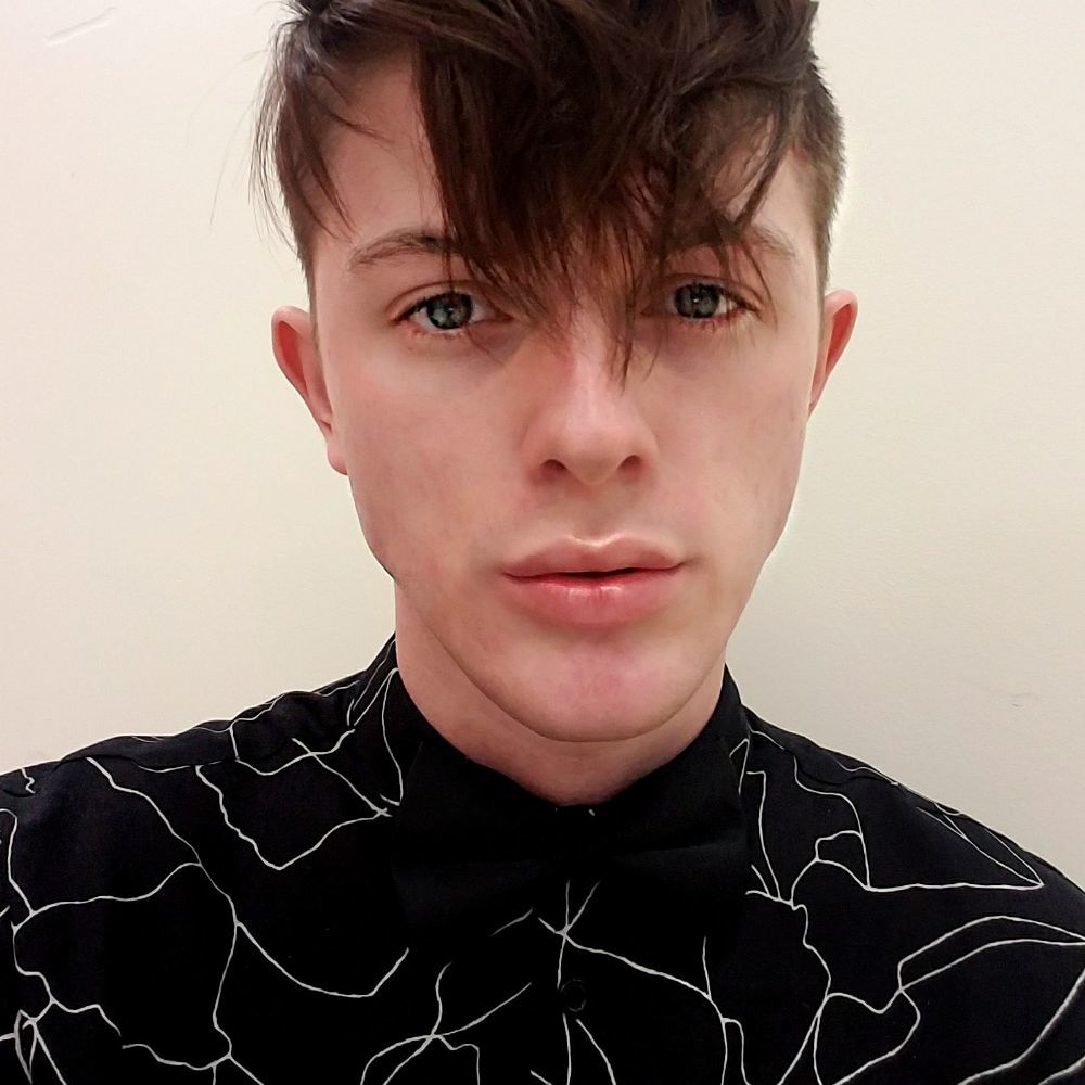 Meet your Posher, Tyler
